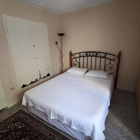Apartamento Kusadasi Davutlar 2+1 Flat For Rent Aydin