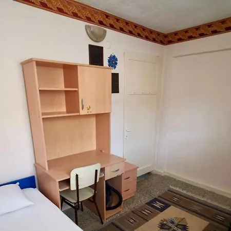 Apartamento Kusadasi Davutlar 2+1 Flat For Rent