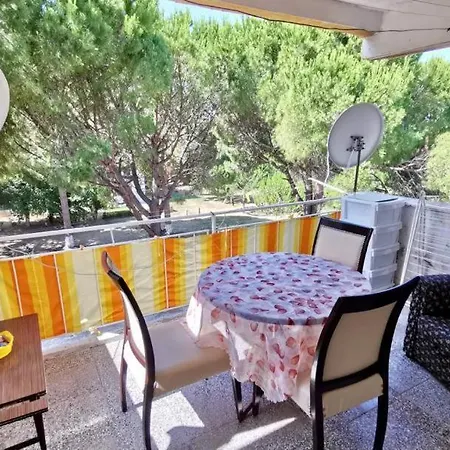 Kusadasi Davutlar 2+1 Flat For Rent Apartamento Aydin
